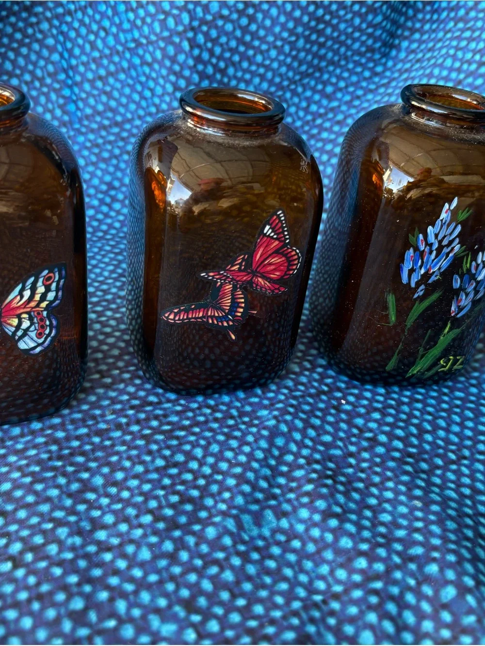 Hand-Painted Amber Glass Vase with Red Butterfly - Unknown Brand